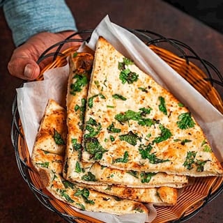 Naan 2 pcs